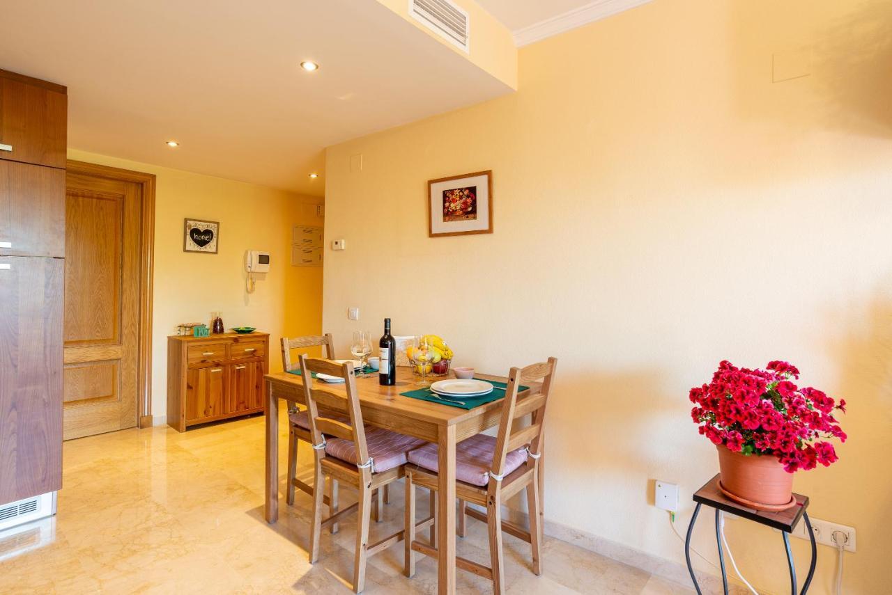 Apartamento Con Parking Puerto Nuevo 8 Málaga Kültér fotó